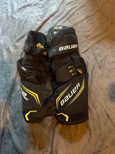 Medium Bauer Supreme ACP Pro Girdle (Used)