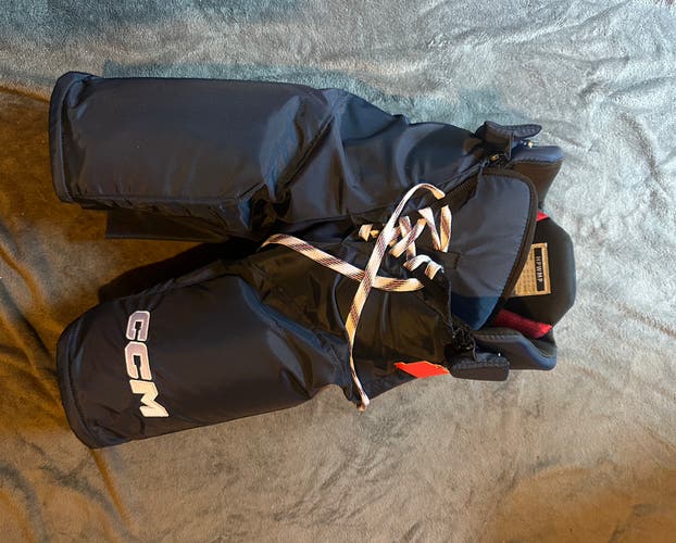 Intermediate Medium CCM HPWMP Hockey Pants (New)