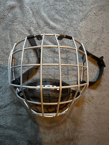 Small CCM FM580 Cage (Used)