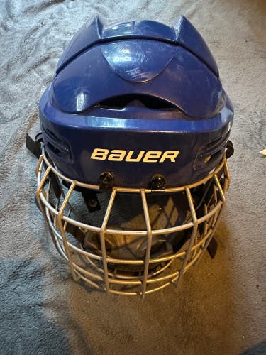 Large Bauer 5100 Helmet (Used)