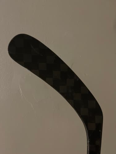 Senior CCM JetSpeed FT6 Pro Left Hand Hockey Stick P29 70 Flex (Used)