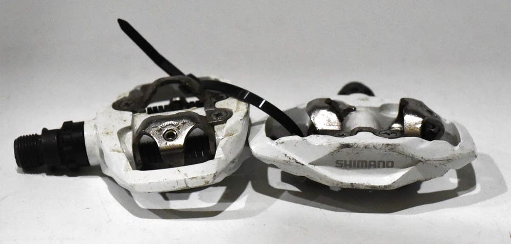 SHIMANO PD-M530 TRAIL AND MOUNTAIN BIKE CLIPLESS SPD PEDAL