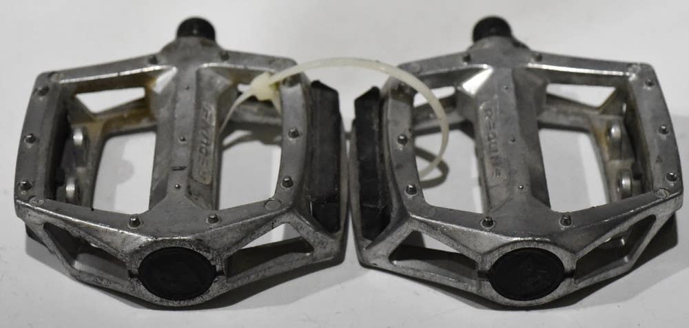 WELLGO LU-313 BMX RACING/FREESTYLE BMX PLATFORM PEDALS