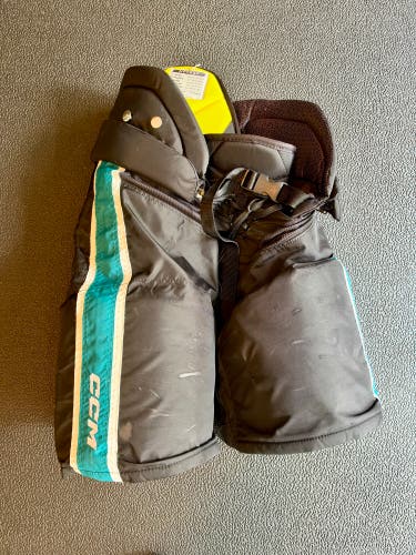 Men's Senior Small CCM Hockey Pants Pro Stock San Jose Sharks (Used)