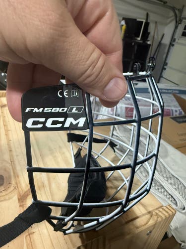 Large CCM FM580 Full Cage (Used)