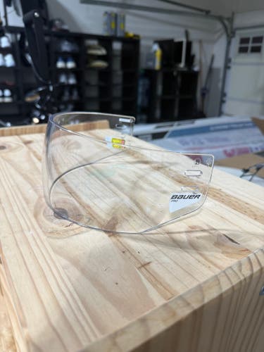 Large Bauer Visor (Used)