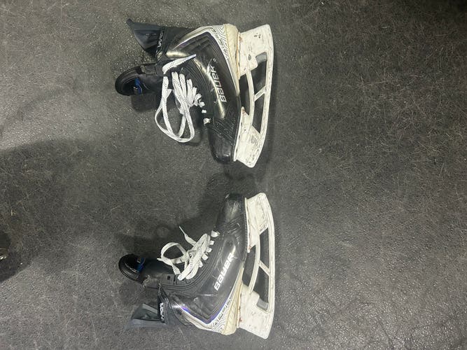 2025 Bauer Vapor Flylite Hockey Skates Size 6.5 (Used)