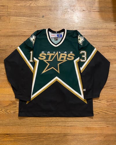 Vintage Dallas Stars Krys Barch signed hockey jersey