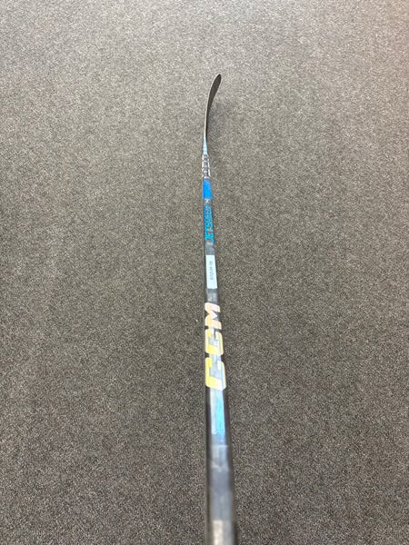 Senior CCM JetSpeed FT7 Pro Left Hand Hockey Stick P28 80 Flex (New)