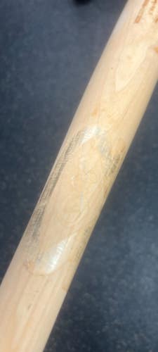 Used DINGER BB/SB Wood Bat 31" 11497-S000162785