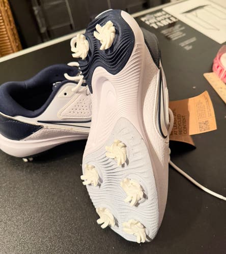 Women's Size M 4.5 w 5.5 Nike Victory pro 3 Golf Shoes (New)