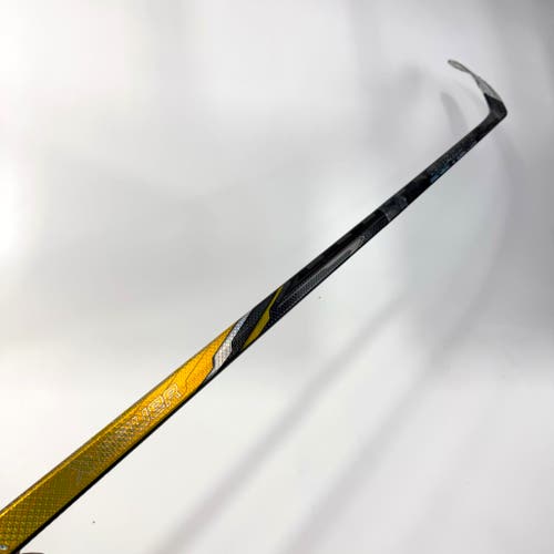 Repaired Right Handed Yellow Bauer Fuse - 82 Flex P28m Curve - #QQ604