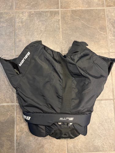 Intermediate Large Bauer Elite Hockey Goalie Pants (Used)