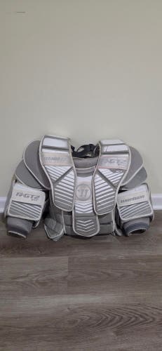 Medium Warrior Ritual GT2 Goalie Chest Protector (Used)