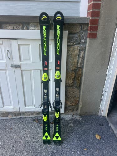 Couple of 2023 Fischer 145 cm Racing RC4 WC SL Skis (Used)