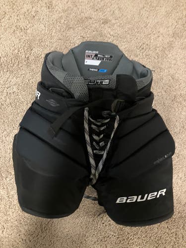 Bauer Elite Intermediate Goalie Pants – Small – Black