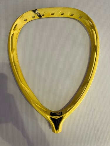 Warrior Unstrung Nemesis 3 Goalie Head (New)