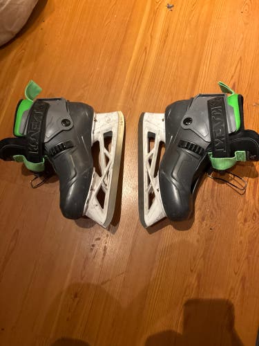 2022 Bauer Konekt HF2 Hockey Goalie Skates Pro Stock Size 4 (Used)