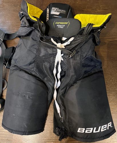 Intermediate Medium Bauer Supreme Ignite Pro Hockey Pants (Used)