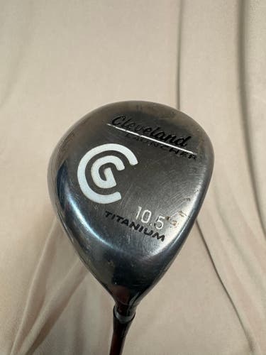 Men's Cleveland Launcher Right Handed Driver Regular Flex 10.5 Loft Graphite Shaft (Used)
