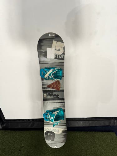 Burton LTR Snowboard With Bindings 125 cm (Used)