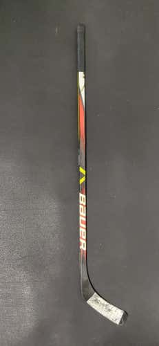 Youth Bauer Vapor X Left Hand Hockey Stick Less Than 30 Flex (Used)