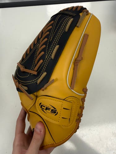 Franklin Fieldmaster RH Softball Glove 13" (New)