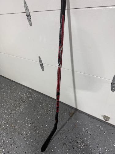 Youth CCM Ribcor 255 Right Handed Hockey Stick 35 Flex (Used)