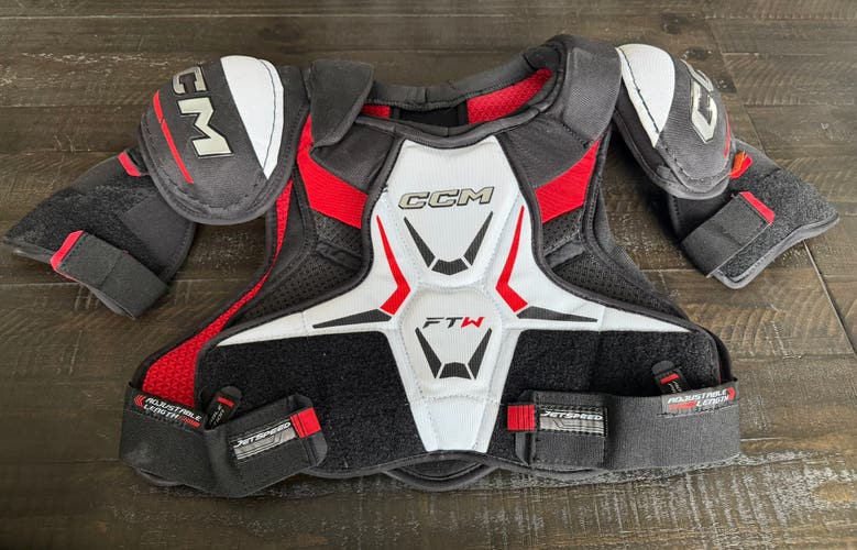 Women's Large Senior CCM JetSpeed FTW Shoulder Pads (Used)