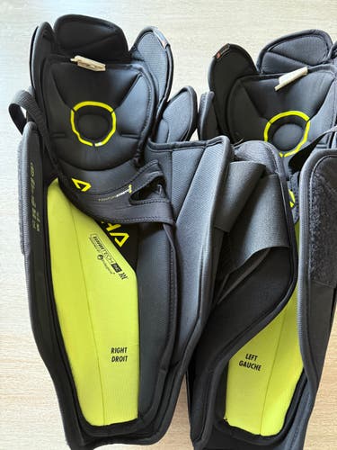 Senior Warrior Alpha LX 20 17" Shin Pads (Used)