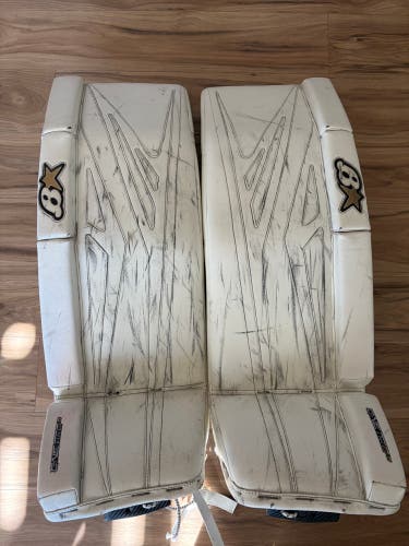 35" Brian's GNETiK 8.0 Goalie Leg Pads (Used)