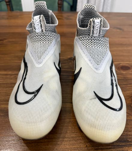 Men's Size M 9.0 (W 10.0) Nike Alpha Menace Elite 3 Mid Top Molded Cleats (Used)