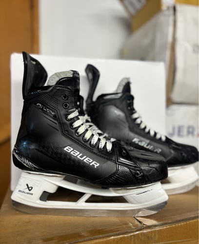 Bauer Supreme Shadow Hockey Skates - Senior 10.5 (Good Condition)