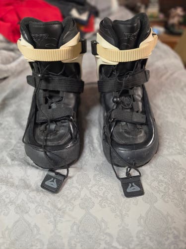 Vintage aggressive OS Remz skates