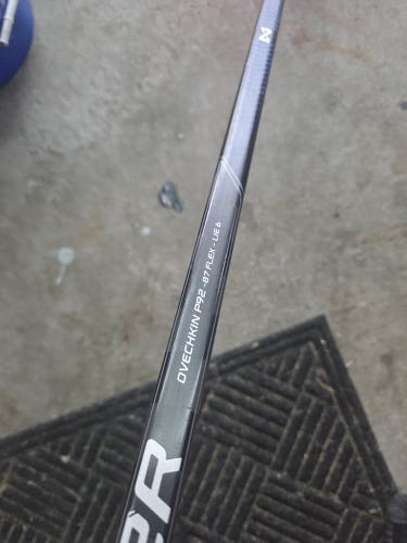 Senior Bauer Nexus 1N Right Handed Hockey Stick P92 87 Flex (Used)