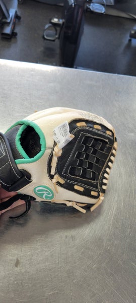 Used Rawlings 11 BB/SB Glove RH Throw None 11" 11497-C000162794