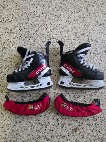 CCM JetSpeed Vibe Hockey Skates Size 2 - Black Steel (Used)