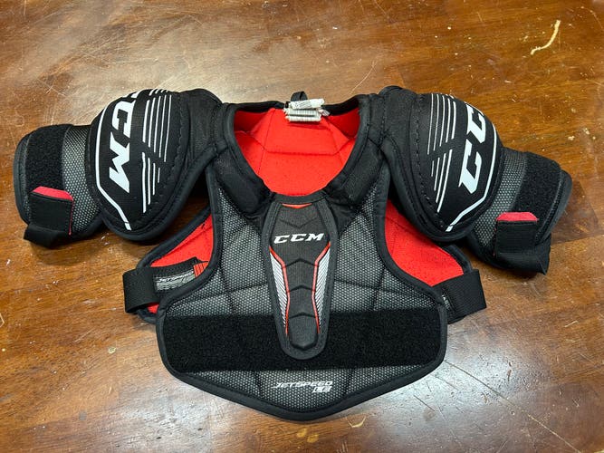 Small Junior CCM JetSpeed LE Shoulder Pads (Used)