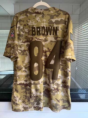 Large Men's Nike Jersey (Used)