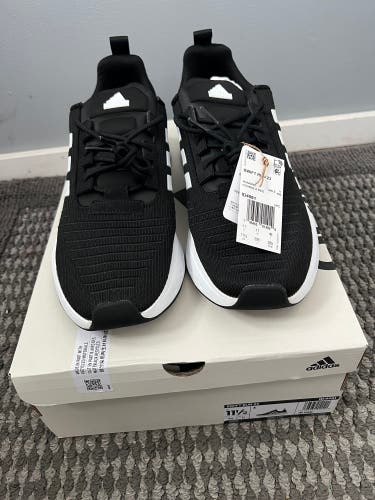Adidas (New) Brand New With Tags in Box adidas Swift 23 Men's US 11.5 UK 11