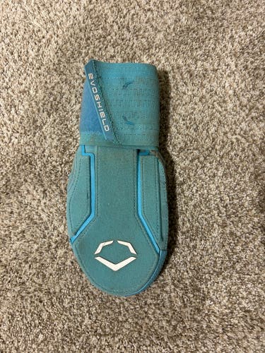 Blue Senior EvoShield Sliding Mitt (Used)