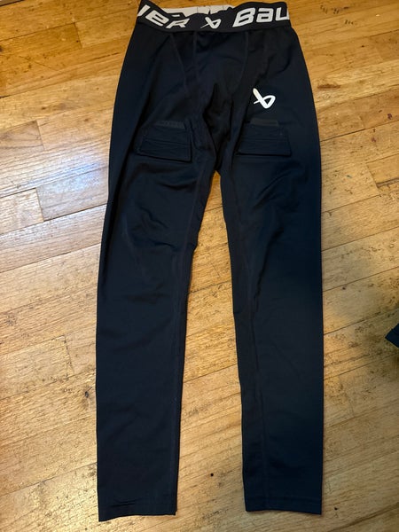 Black Medium Kids Unisex Bauer Compression (Used)