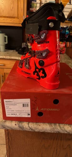 Mondo 24 & 24.5 Atomic Redster STI 70 LC Racing Ski Boots Medium Flex (Used)