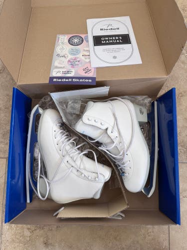 Riedell Figure Skates D Adult 6.5 (Used)