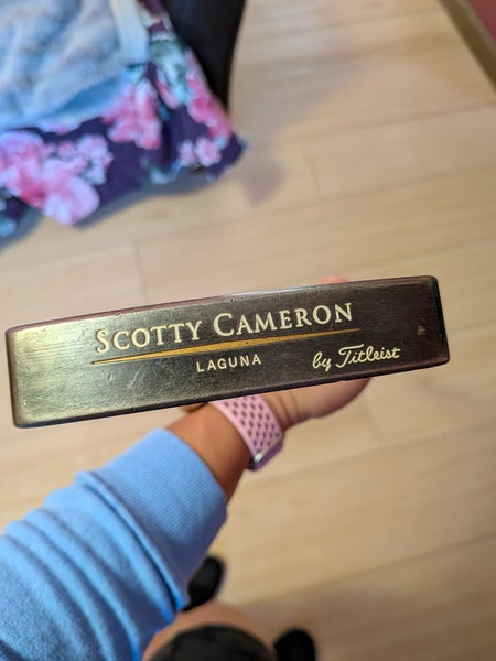 Scotty Cameron Blade Laguna Right Handed Putter 33" (Used)