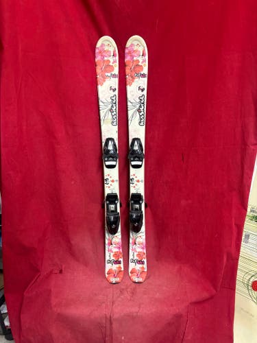 Skis: Rossignol Fun Girl junior all-mountain skis, 110cm.
Bindings: Tyrolia