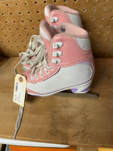 Softec Size 12C Figure Skates Pink/Purple