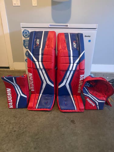 34" 2025 Vaughn V10 Pro Carbon Regular Goalie Full Set Pro Stock (Used)