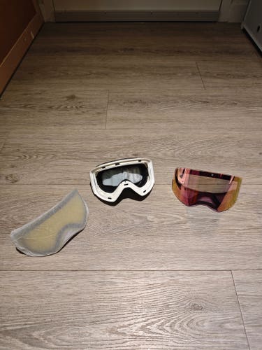 Used KuFun Unisex Snowboard Goggles with Magnetic Lens