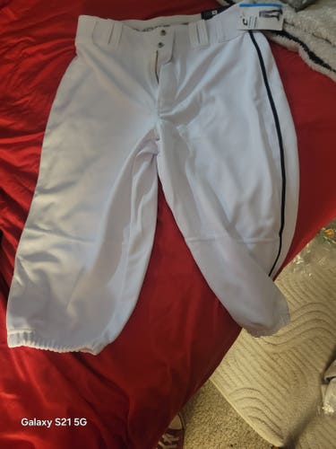 White Men's Medium Adult Champro Game Pants (New)